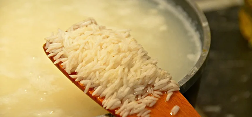 فواید آب برنج چیست؟